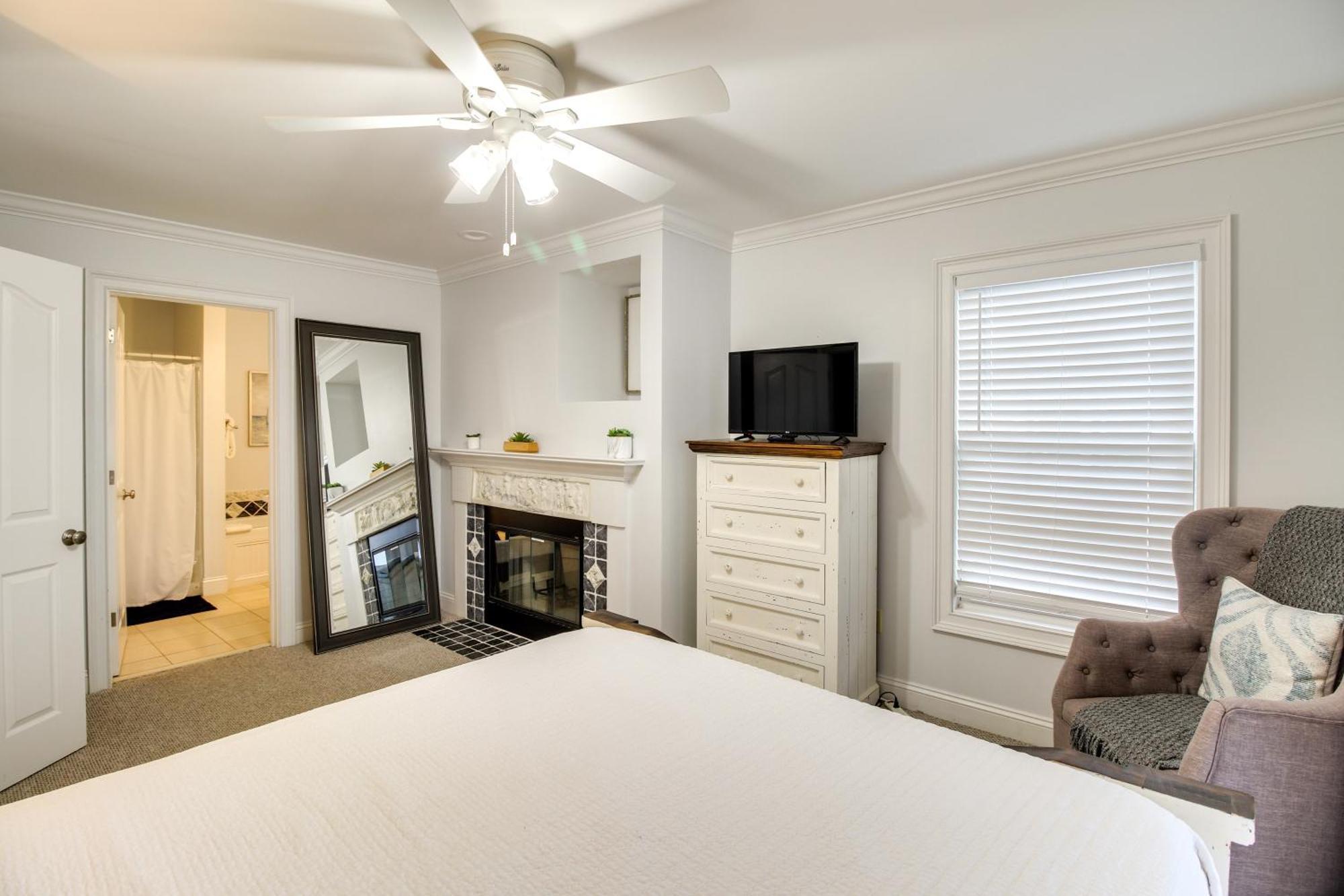 Elegant Tybee Island Townhome, Steps To Beach Extérieur photo