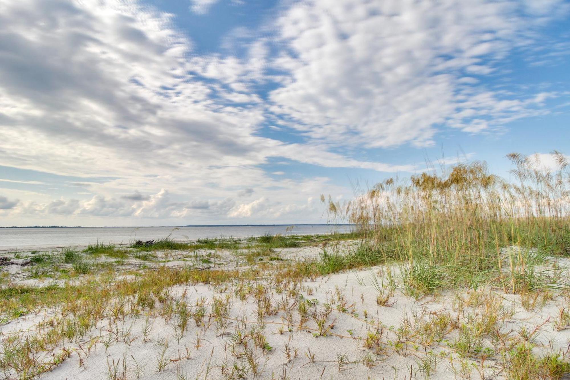Elegant Tybee Island Townhome, Steps To Beach Extérieur photo