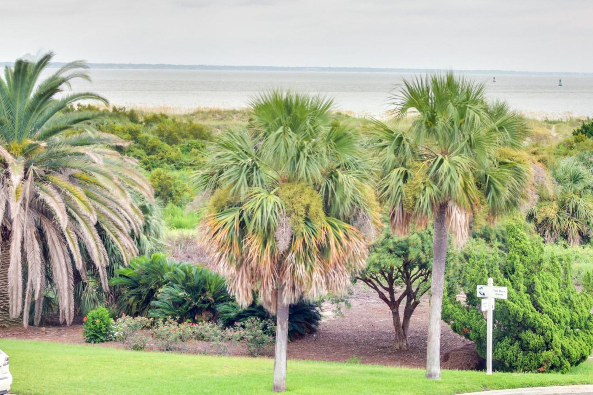Elegant Tybee Island Townhome, Steps To Beach Extérieur photo