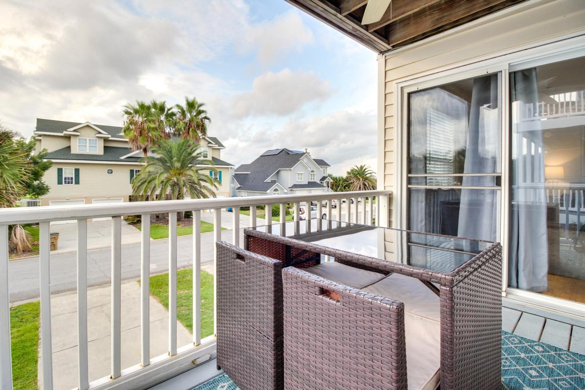 Elegant Tybee Island Townhome, Steps To Beach Extérieur photo